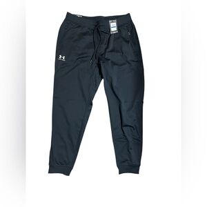 Under Armour Mens XL Black Jogger Pants Loose Fit Athletic Zip Pockets NWT